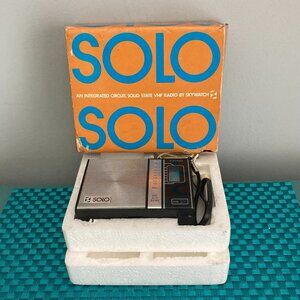 Vintage Solo VHF Air Band Portable Skywatch Radio Model #14 NOS